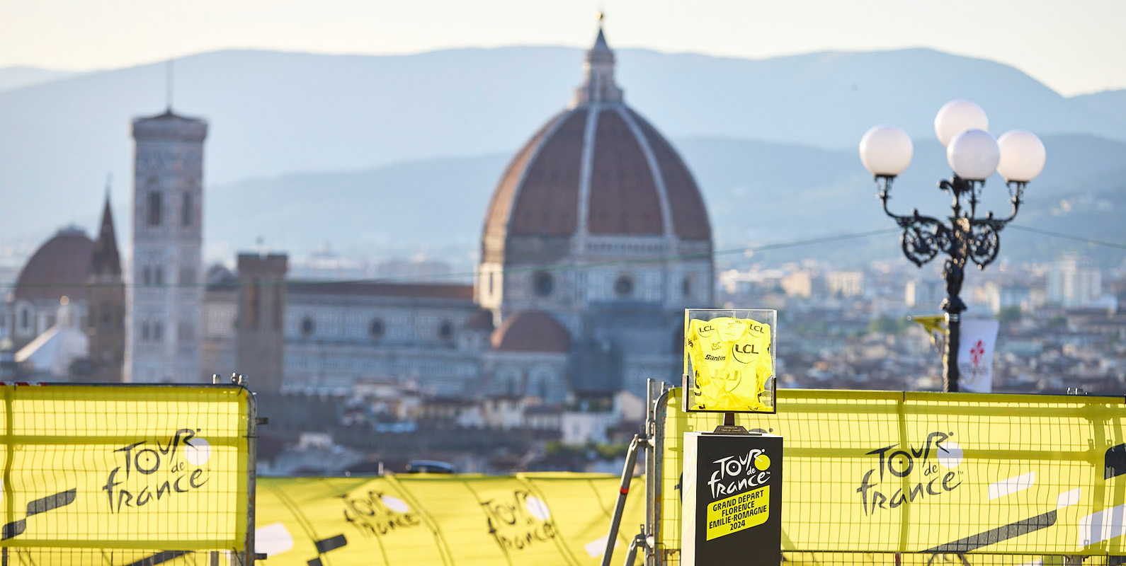 La Città di Firenze esalta il Tour de France