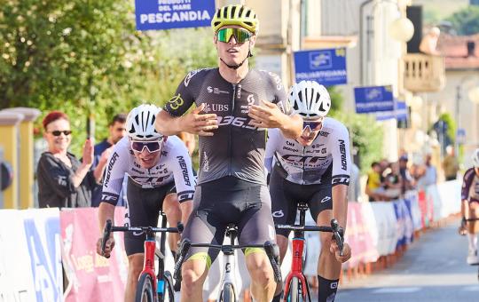 Manuel Oioli conquista La Medicea